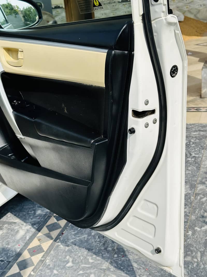 Corolla altis 5