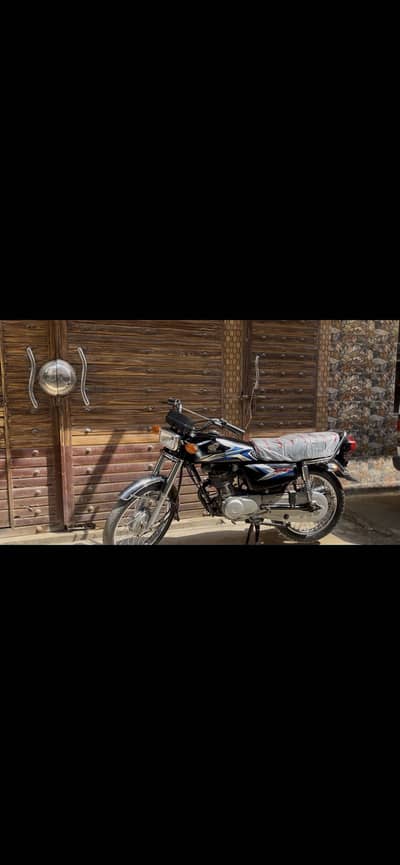 Cg 125 black colour