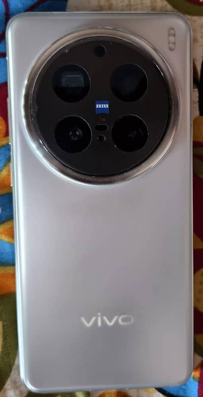 Vivo X200 Pro 16/512 With Box Charger 10/10 Condition