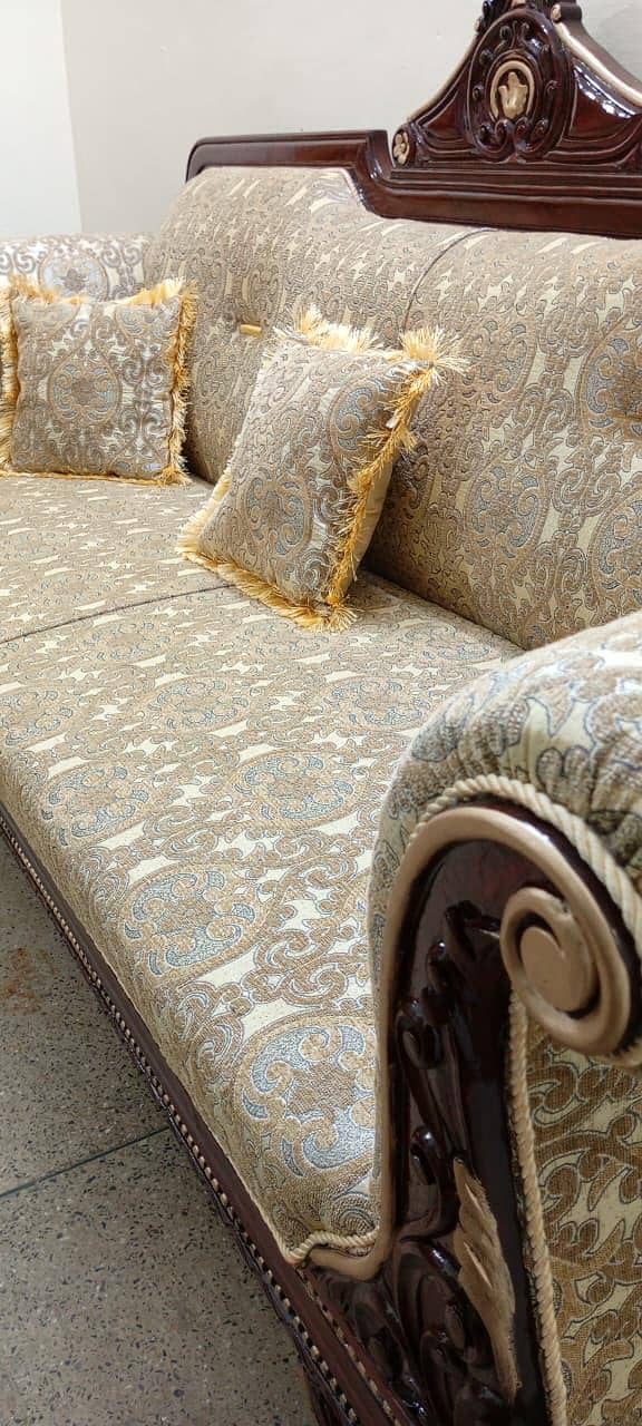 Royal Sofa Set 10