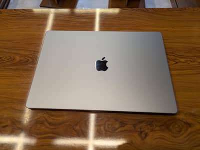 Macbook M1 Pro 2021 32/512 16 inch