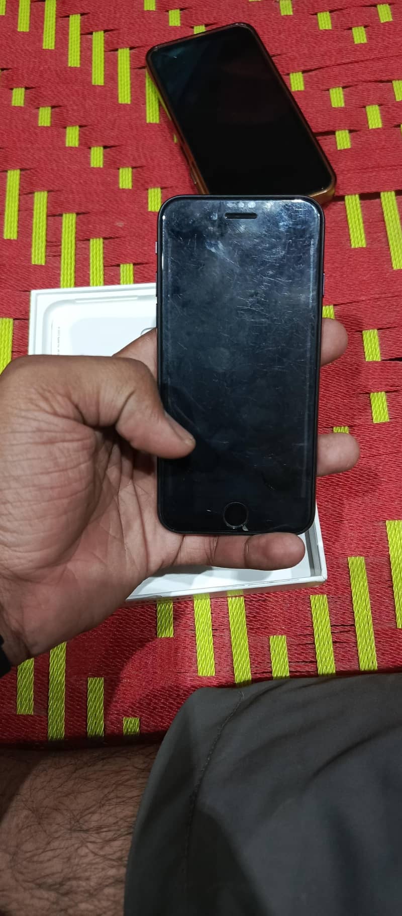 iphone SE 3rd 1