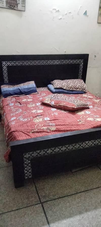bed 10/8