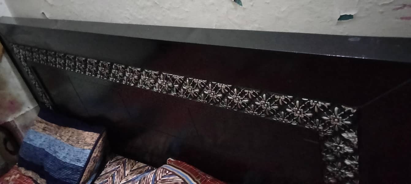 bed 10/8 1