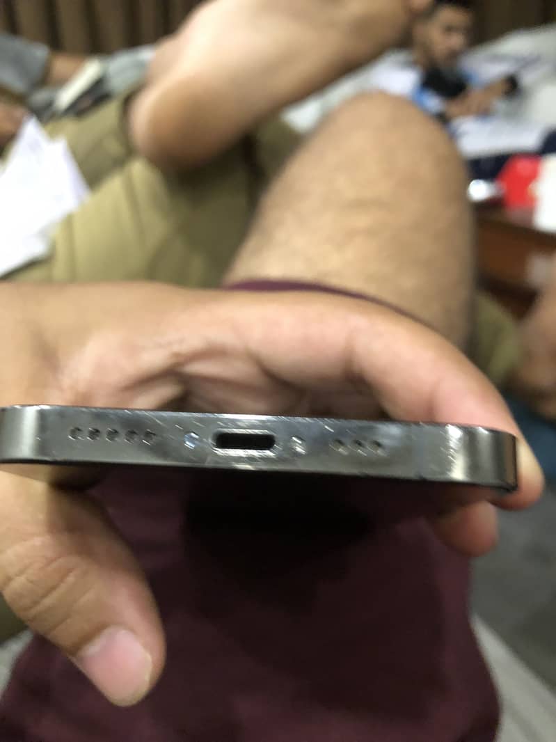 Iphone 12 pro 5