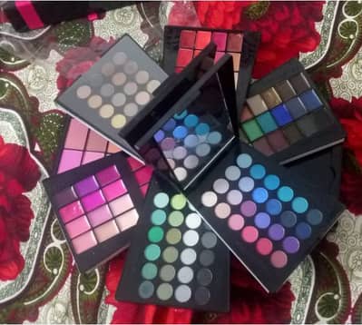 Sephora Colour Festival Edition 130 Colour  Makeup Palette (Original)*