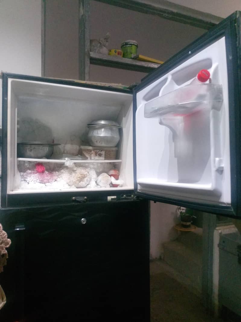 refrigerator 3