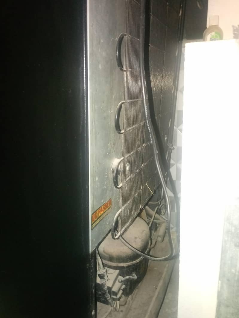 refrigerator 4