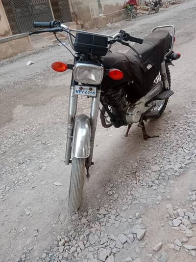 Honda cg125cc  2012 Karachi number