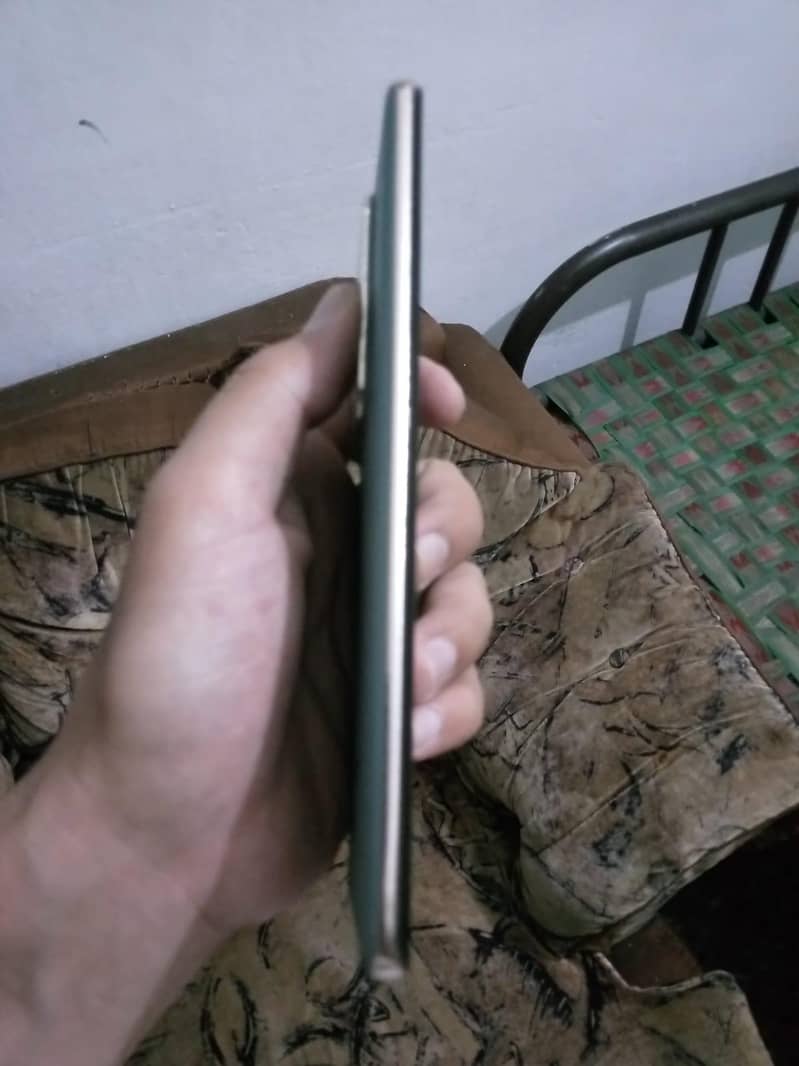 INFINIX ZERO 30 9