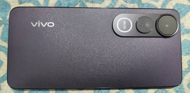 Vivo V50 Lite