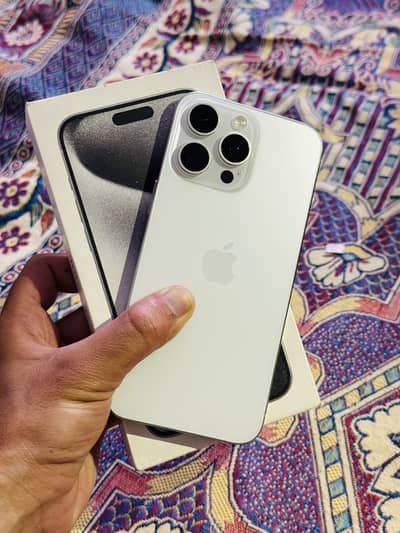iPhone 15 Pro max White