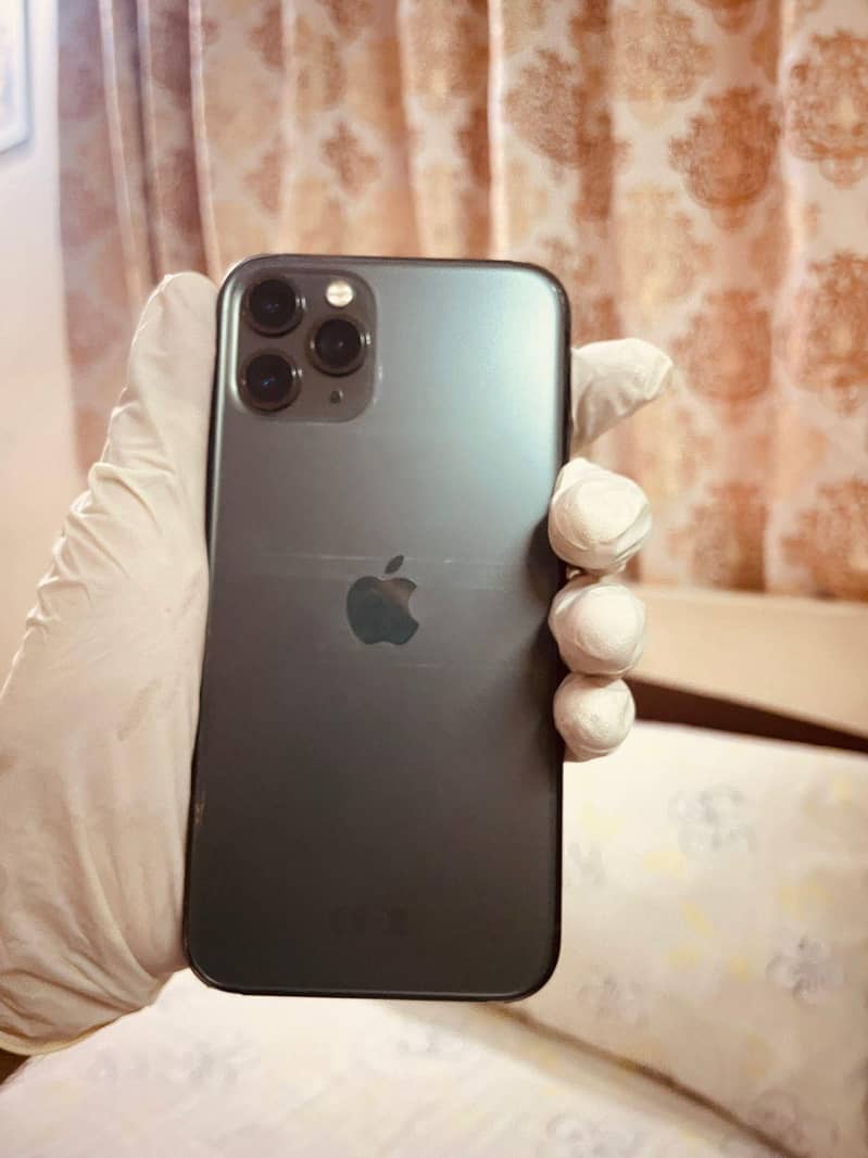 iPhone 11 pro 3
