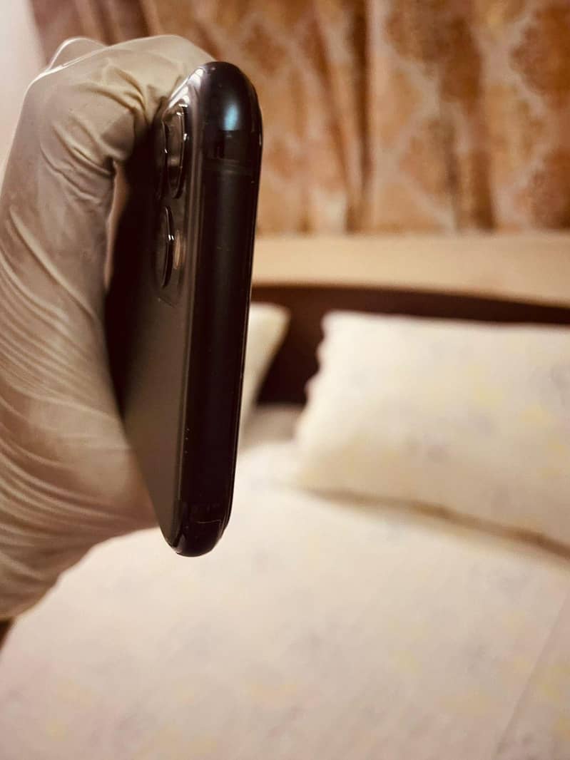 iPhone 11 pro 6