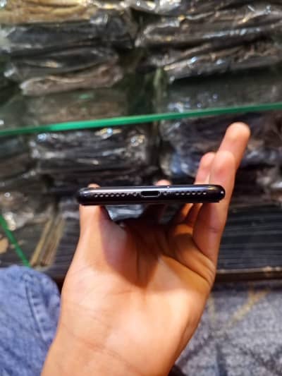 Iphone se urgent sell