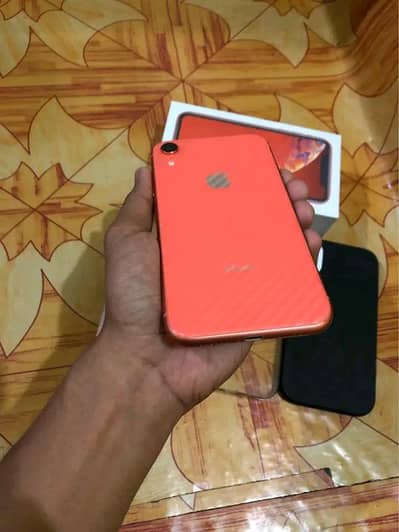Apple iPhone XR 128 GB memory. 0324=031=9647