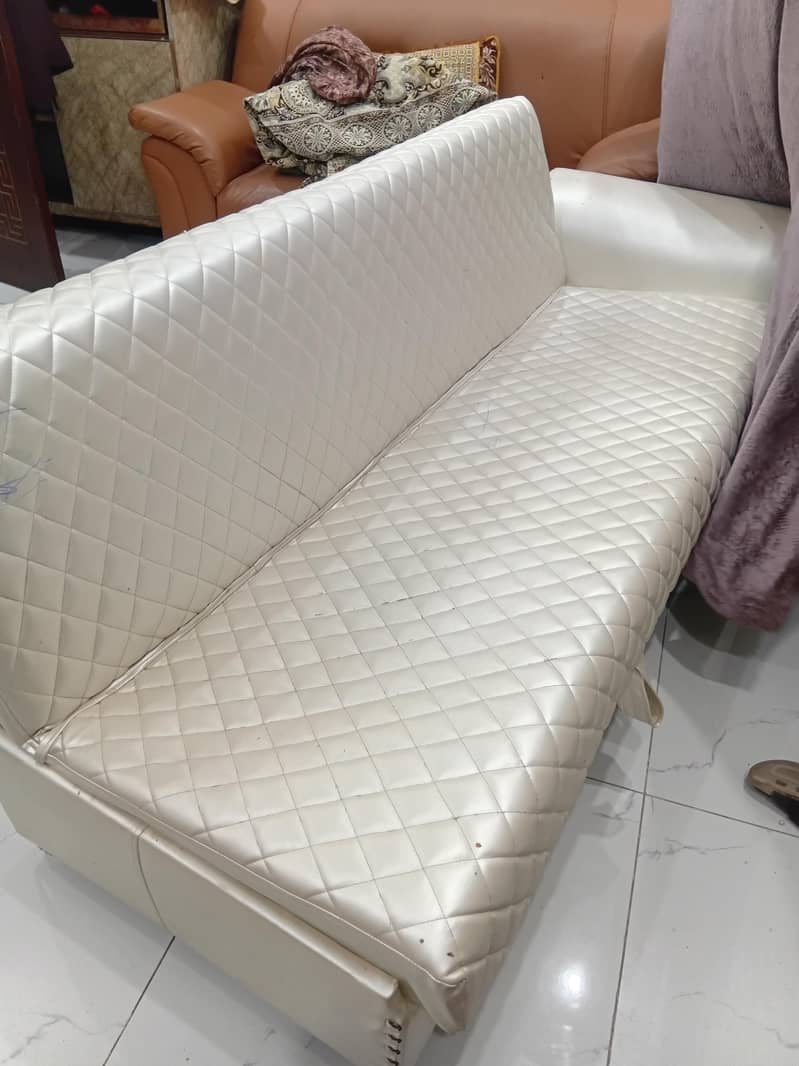round bed 2