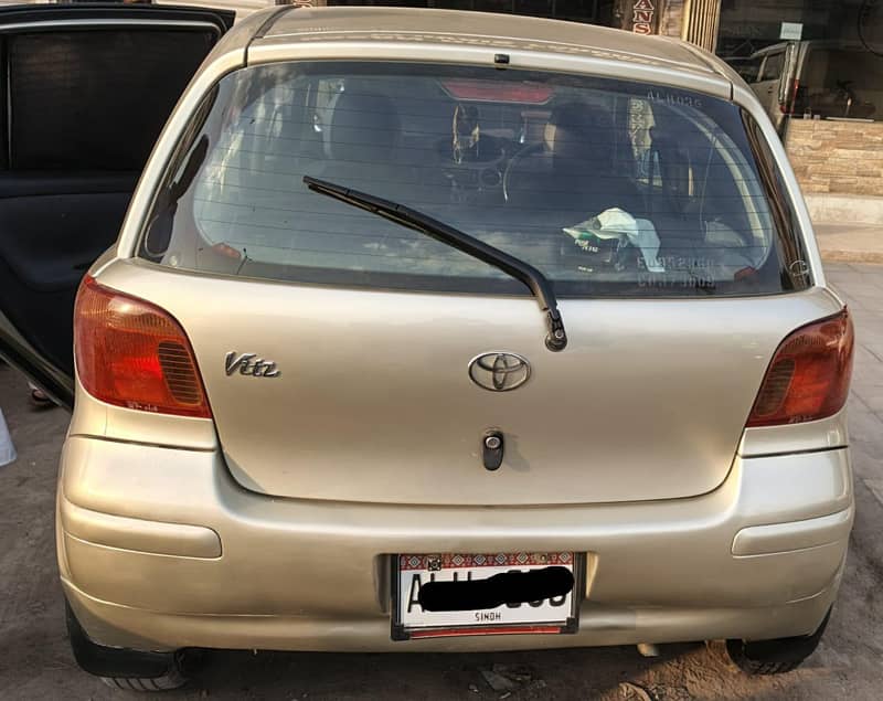 vitz 2002 1