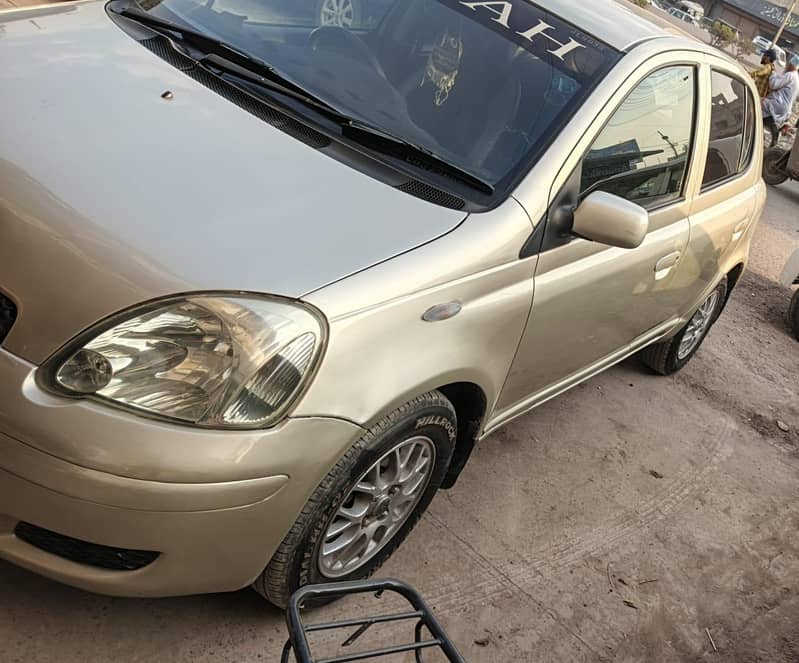 vitz 2002 2