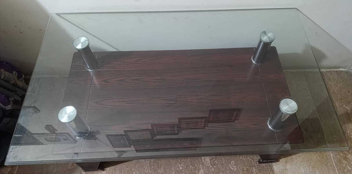 Solid Wood Table – Rs. 10,000 Only 0