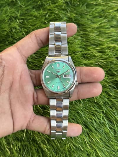 seiko 5 Automatic