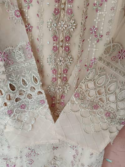 embroidered lawn