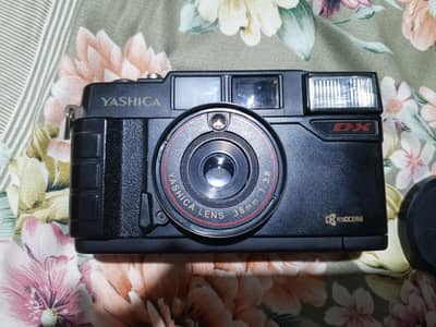 Yashica DX