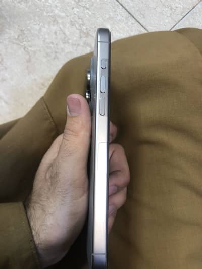 iPhone 15 Pro Max JV 256 GB natural titanium