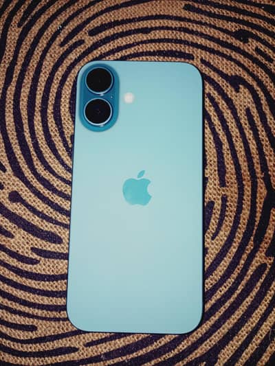 Apple iphone 16 Teal Colour