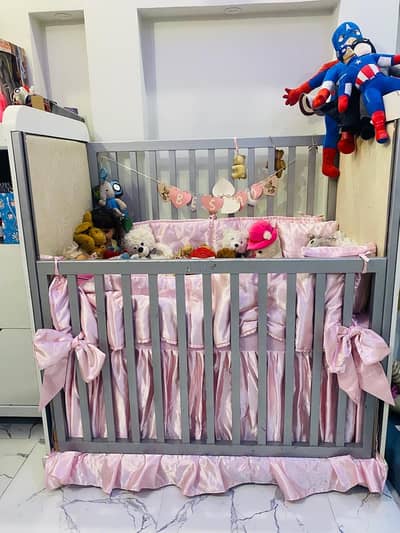 Baby cot / babybed / babycot for sale