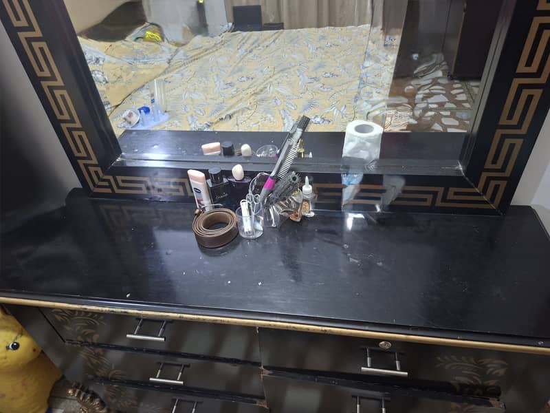 Dressing table 2