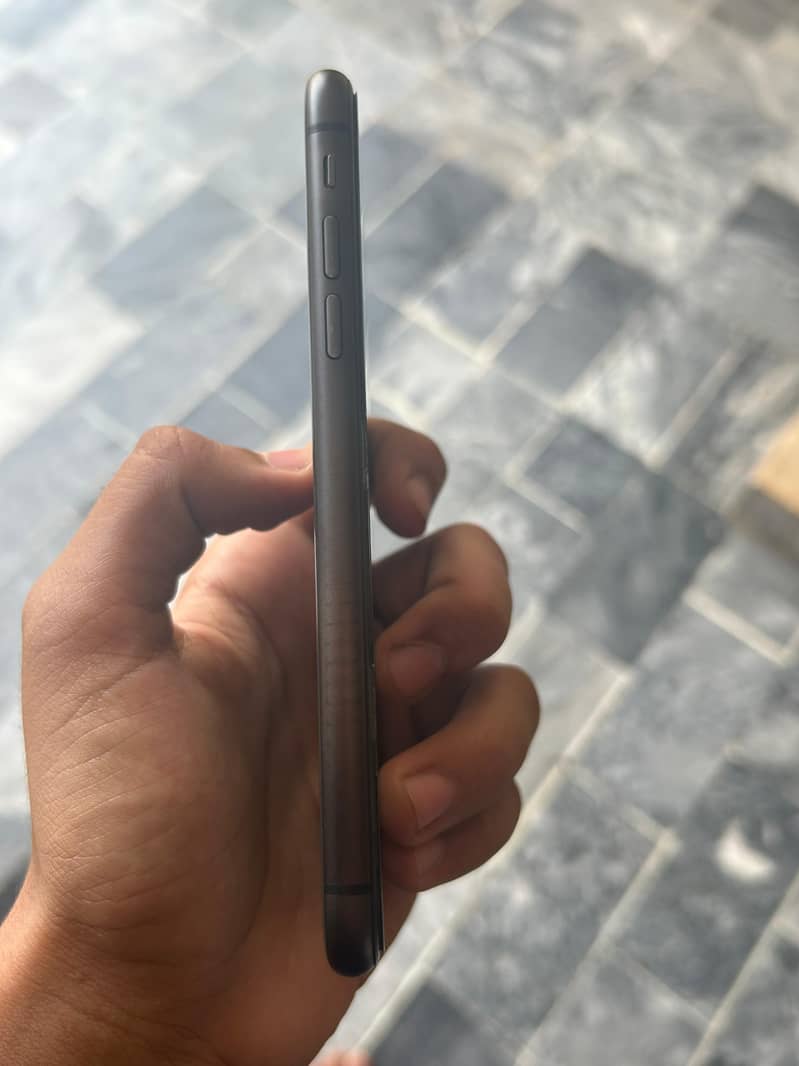 iphone 11 jv 1