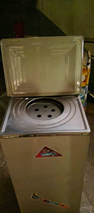 Super asia washing machine. medium or small size