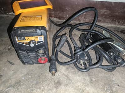 Ingco ING-MMA1805 IGBT inverter welding machine.