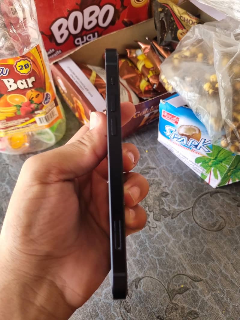 iphone 12 8