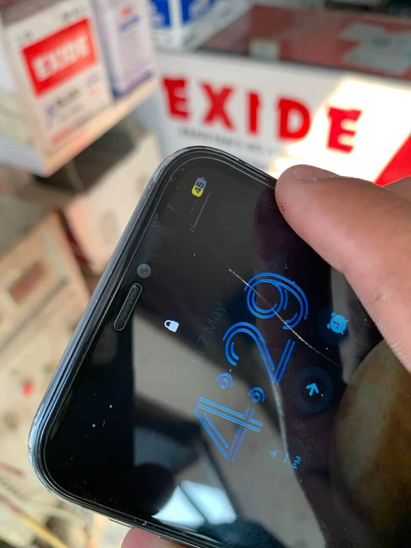 iPhone 11 2