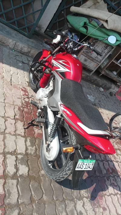 CB 125F for sale first owner