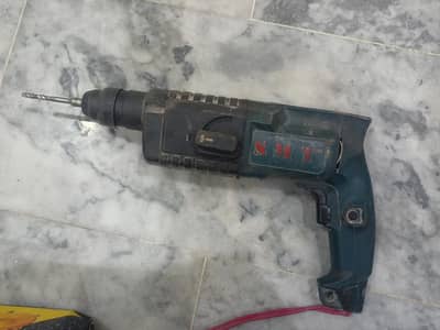 Drilling machine