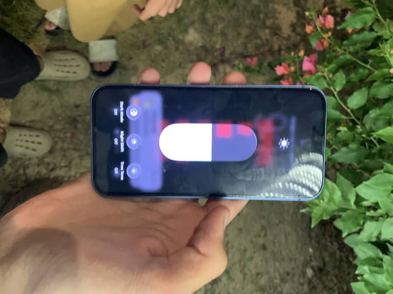 iPhone 13 1