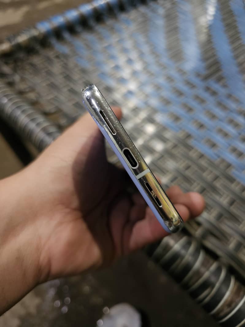 Google pixel 8 pro 3