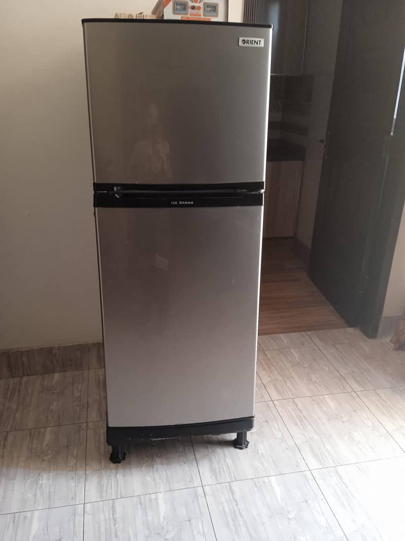 Refrigerator 0