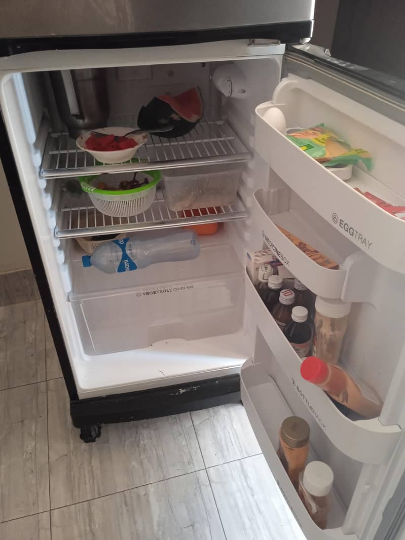 Refrigerator 1