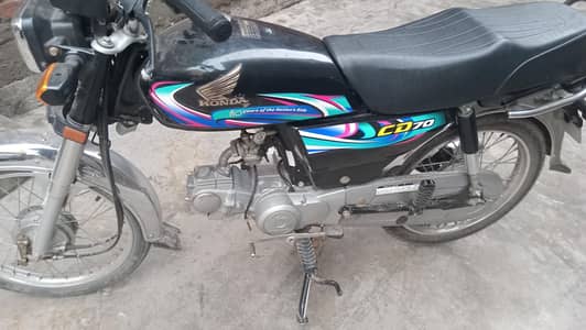 honda70cc24model new all genuine urgent sale