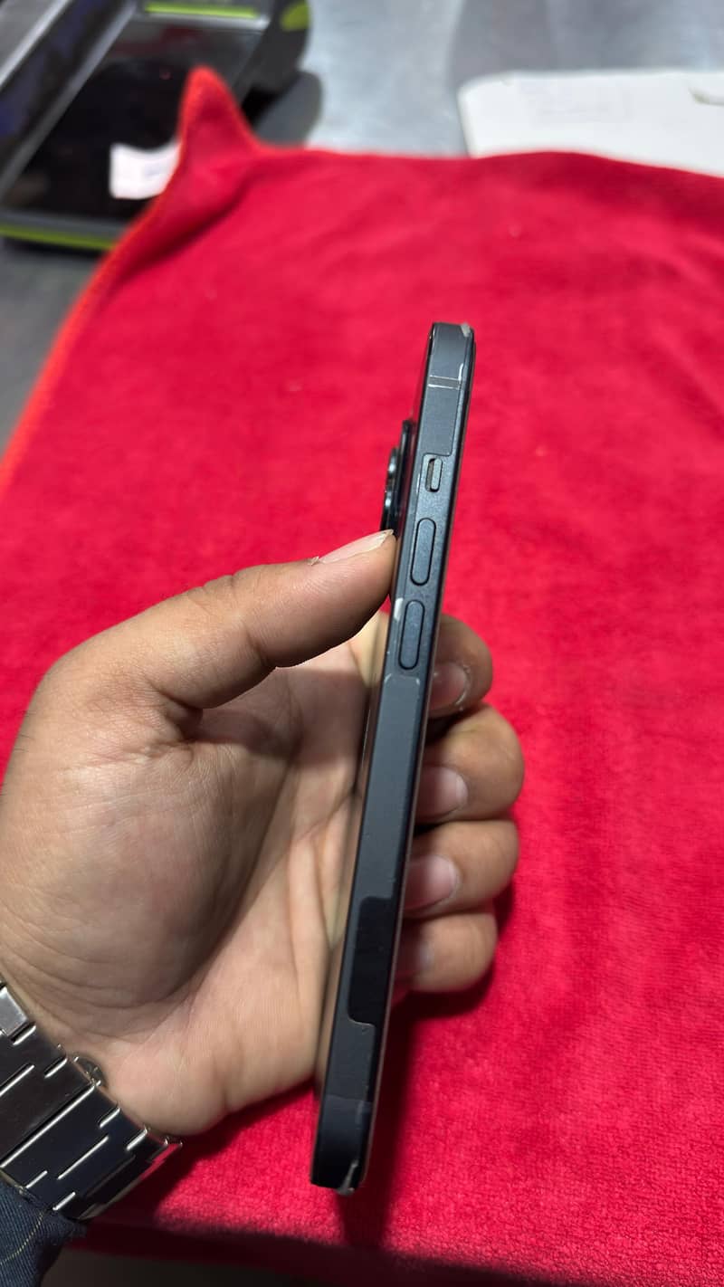 Iphone 14 Jv 3