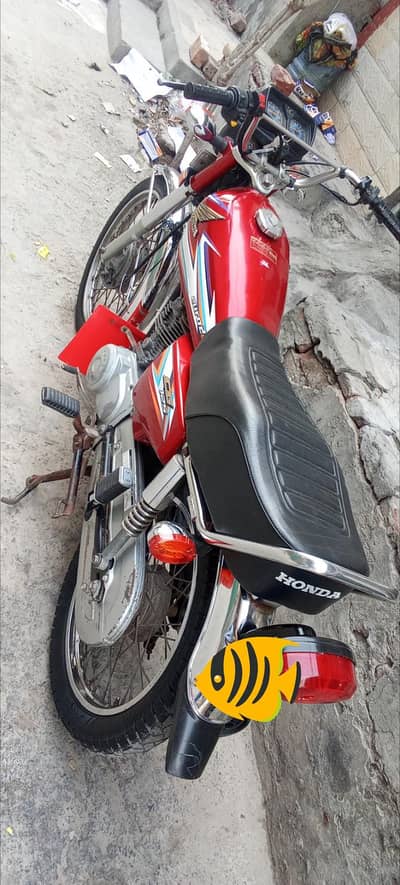 O322-6368*617*. TOTAL GENUINE HONDA CG 125 MODEL 16