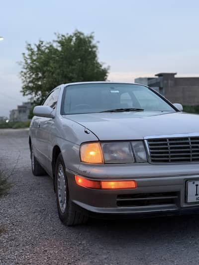 Toyota Crown 1991
