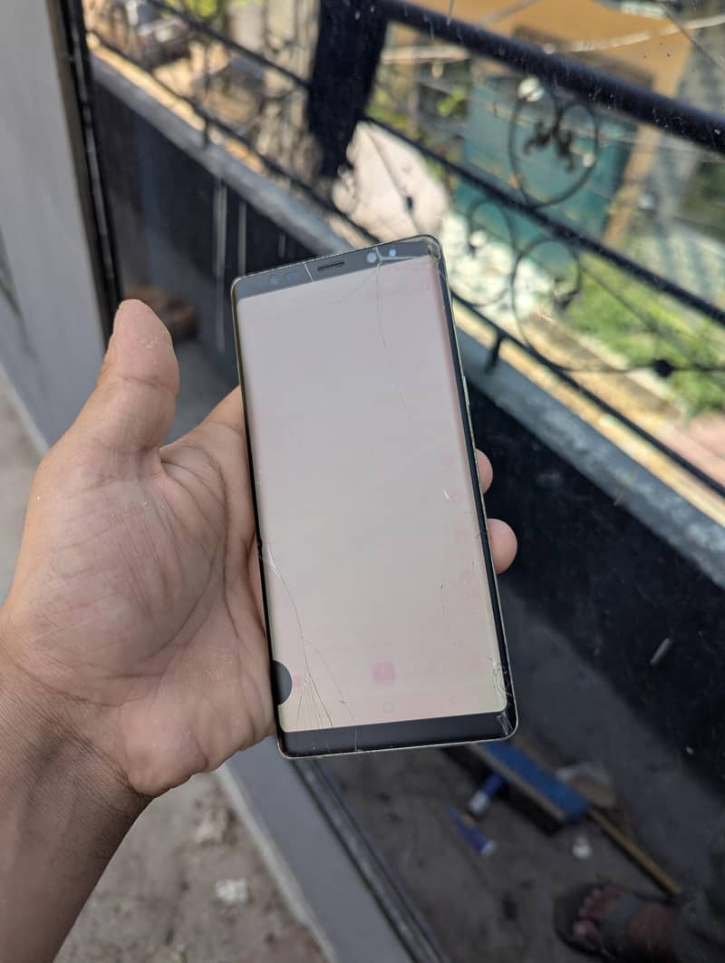 Samsung note 8 4