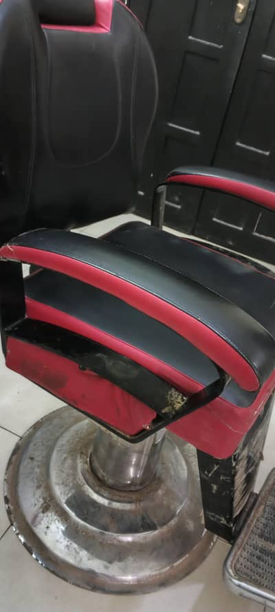 salon chair