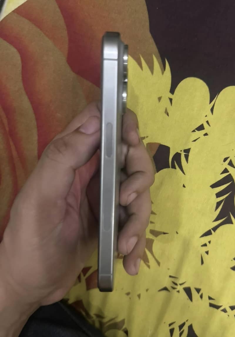 iphone15pro 4