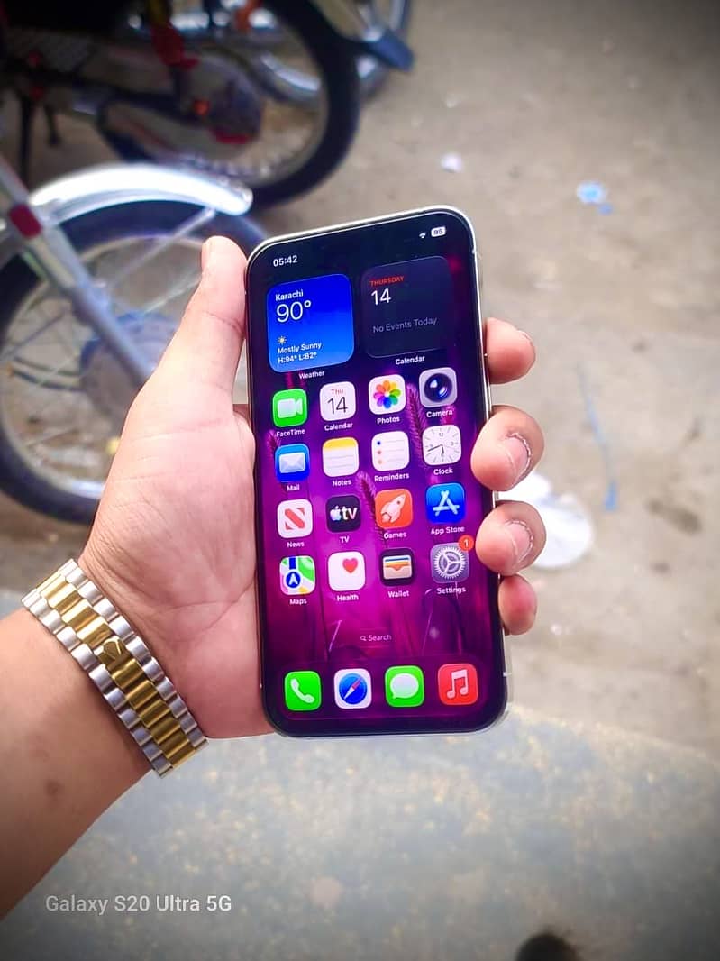 iPhone 13 pro 0